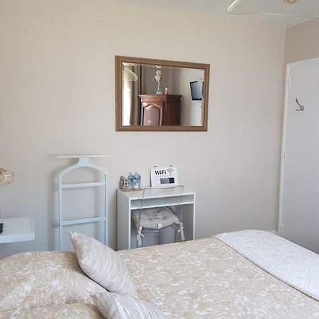 アンボワーズ Chez Zabou Bed & Breakfast エクステリア 写真